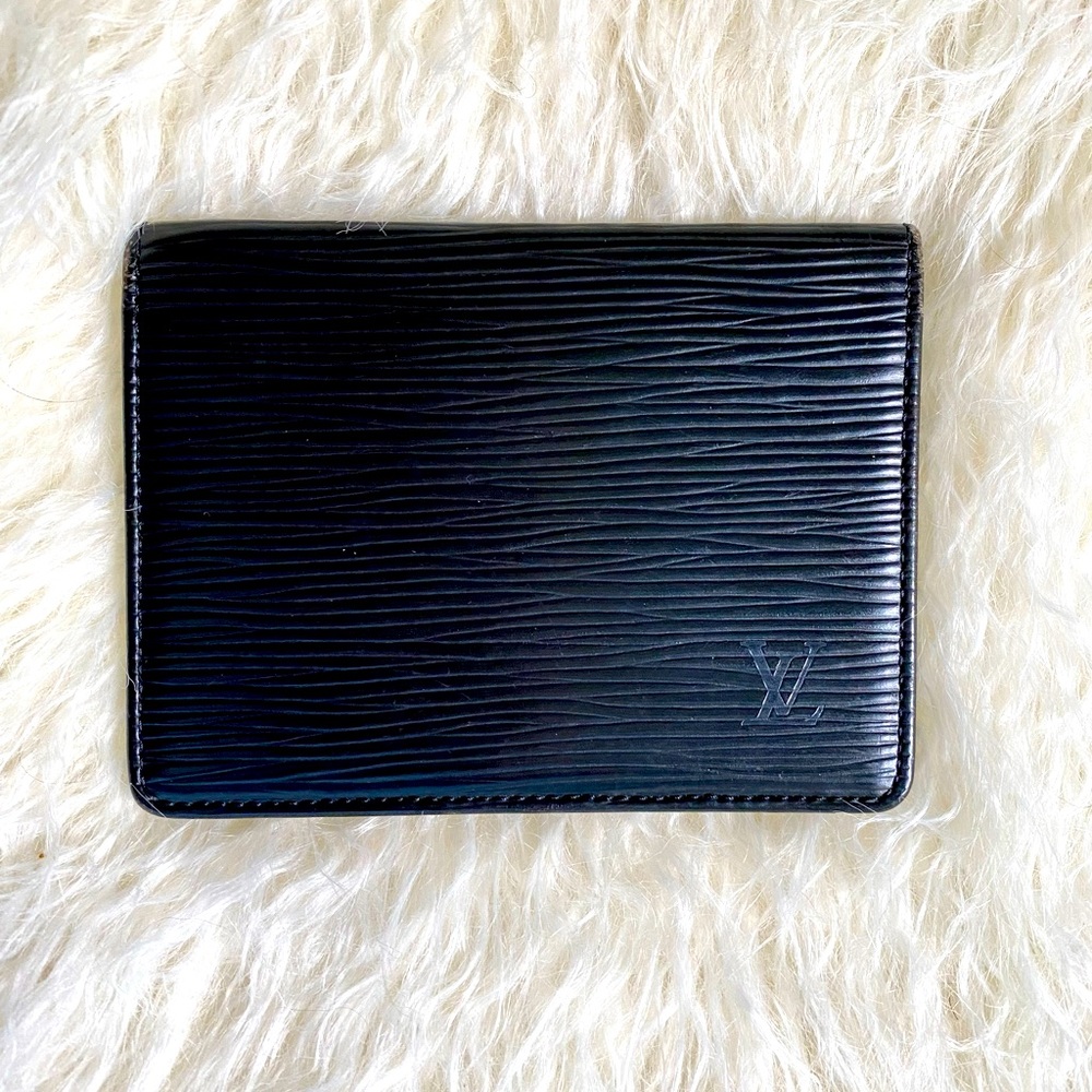 Louis Vuitton Epi leather cardholder